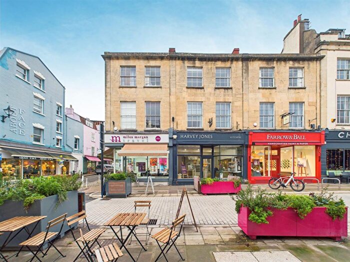 4 Bedroom Maisonette To Rent In Waterloo Street, Clifton, Bristol, BS8