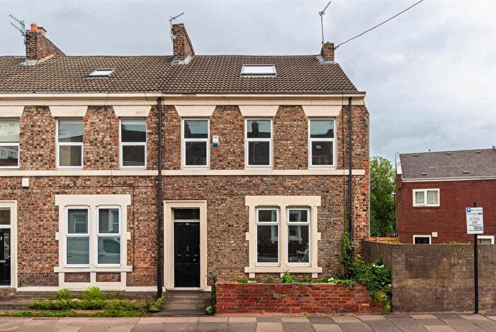 6 Bedroom End Of Terrace House To Rent In Chester Street, Sandyford, Newcastle Upon Tyne, NE2