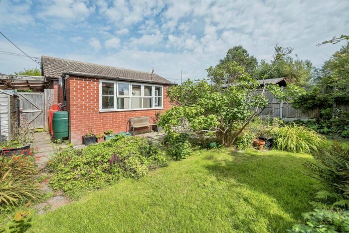 2 Bedroom Detached Bungalow For Sale In Beach Road, Eccles-On-Sea, Norwich, NR12