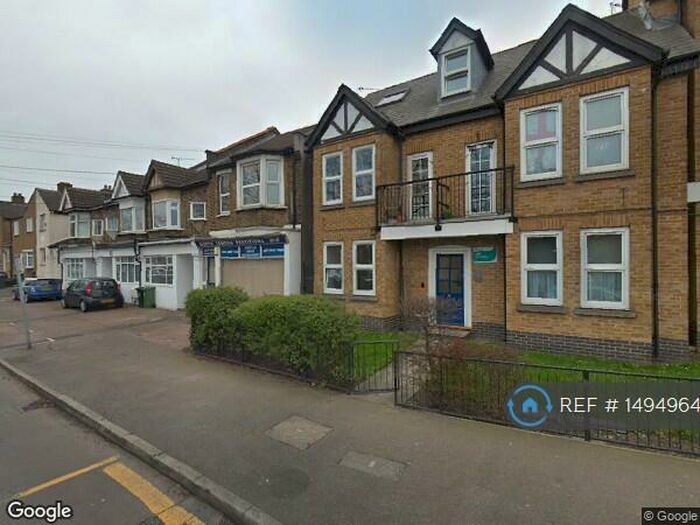 2 Bedroom Flat To Rent In Hale End Road, Highams Park, IG8