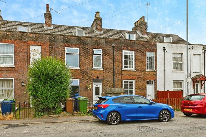 5 Bedroom Terraced House For Sale In Norwich Road, Wisbech, PE13
