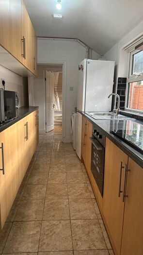 4 Bedroom Terraced House To Rent In Vine Street, CV1