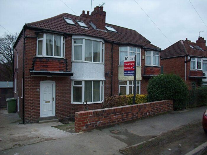 3 Bedroom House To Rent In Gledhow Park Grove, Leeds, ., LS7