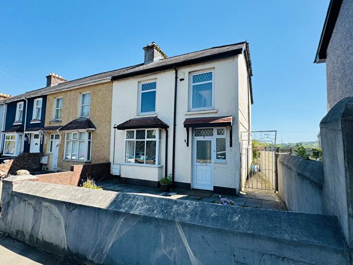 3 Bedroom End Of Terrace House To Rent In Abbey Mead, Carmarthen, SA31