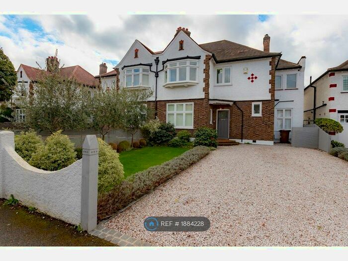 5 Bedroom Semi-Detached House To Rent In Burbage Road, London, SE24