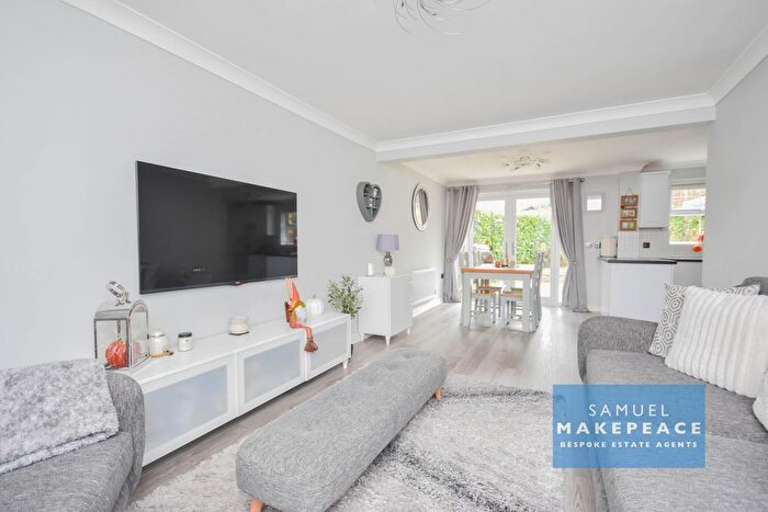 4 Bedroom Detached House For Sale In Blithfield Way, Norton Heights, Stoke-On-Trent, ST6