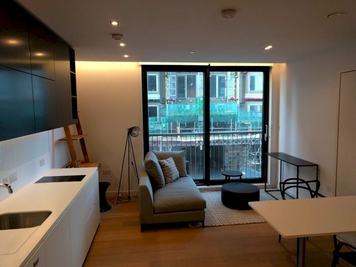 Studio To Rent In Handyside Street, London, N1C