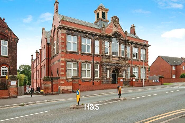 1 Bedroom Flat For Sale In Crocketts Lane, Smethwick, B66