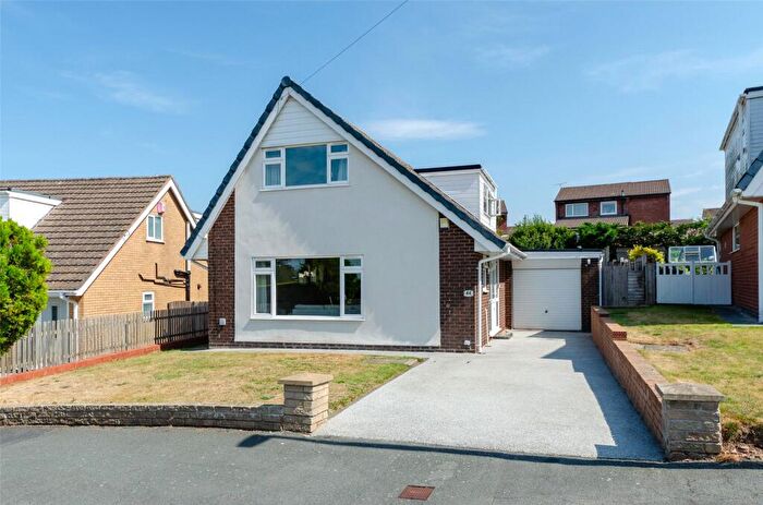 4 Bedroom Bungalow For Sale In Birkdale Avenue, Colwyn Bay, Conwy, LL29