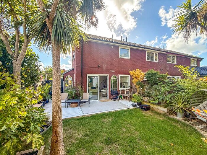 1 Bedroom End Of Terrace House For Sale In Comet Way, Christchurch, Dorset, BH23
