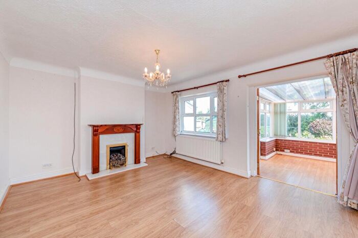 3 Bedroom Detached Bungalow For Sale In Penlan Drive, Hawarden, CH5