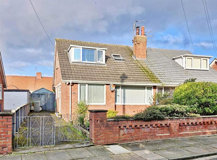 3 Bedroom Semi-Detached Bungalow For Sale In Allen Close, Thornton-Cleveleys, FY5