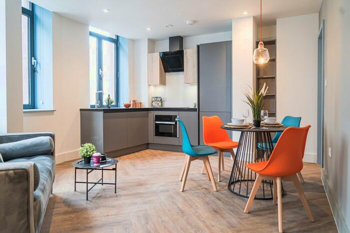 4 Bedroom Flat To Rent In Blackfriars Road, Salford, M3