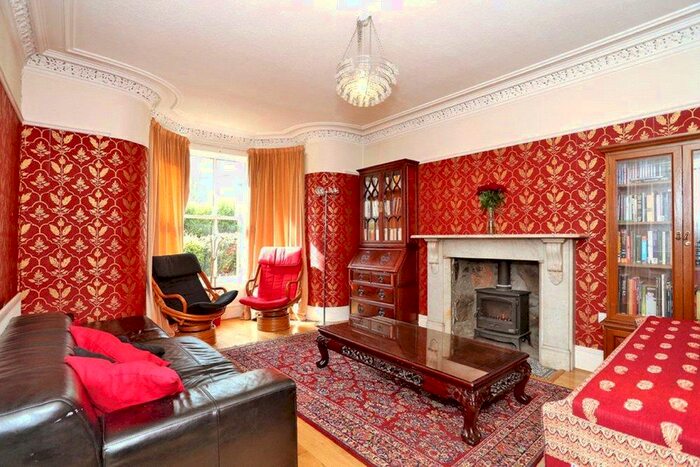 4 Bedroom House To Rent In Rosemount Place, City Centre, Aberdeen, AB25