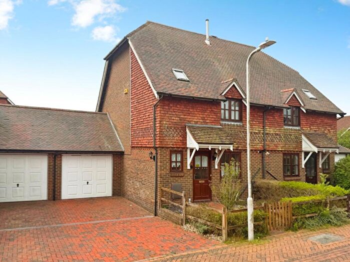 2 Bedroom Semi Detached House For Sale In Fulmar Mews, Hawkinge, Folkestone, CT18