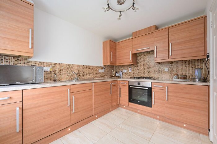 3 Bedroom Terraced House For Sale In Tollbraes Road, Bathgate, EH48