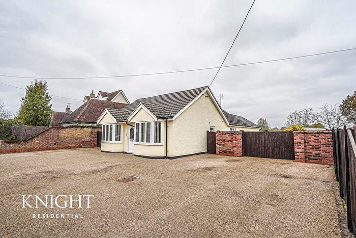 4 Bedroom Bungalow For Sale In North Lane, Marks Tey, Colchester, CO6