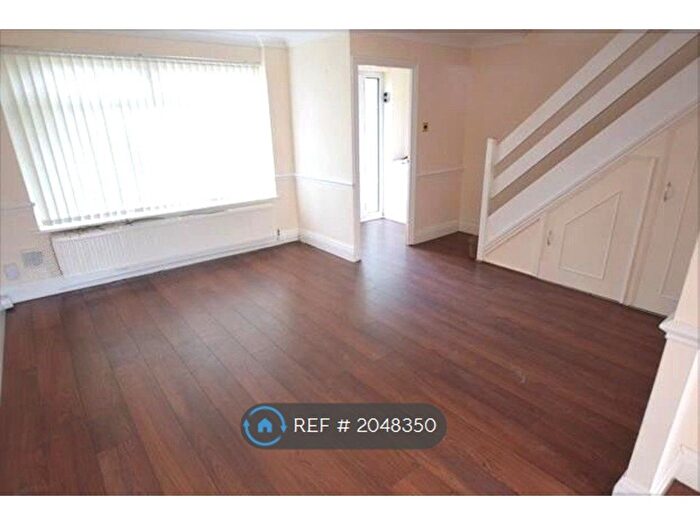 3 Bedroom Terraced House To Rent In Wyndham Close, Colchester, CO2