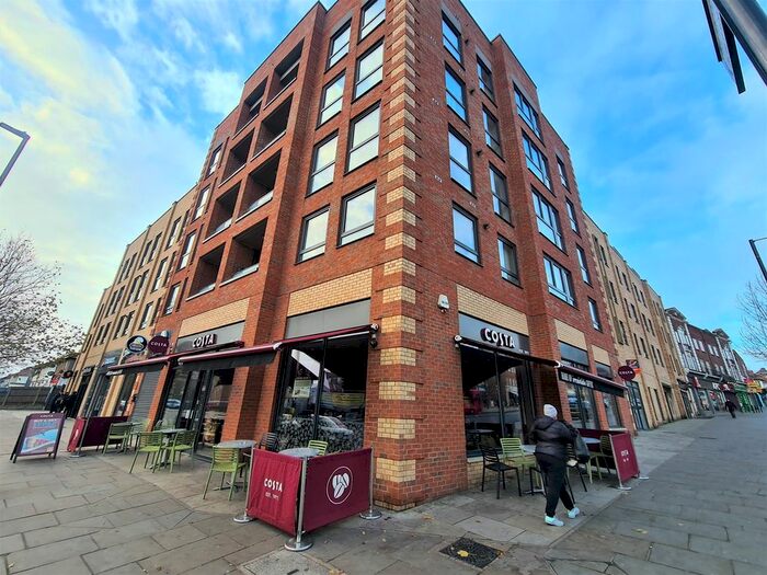 2 Bedroom Flat To Rent In Redlion Court, Greenford Broadway, UB6