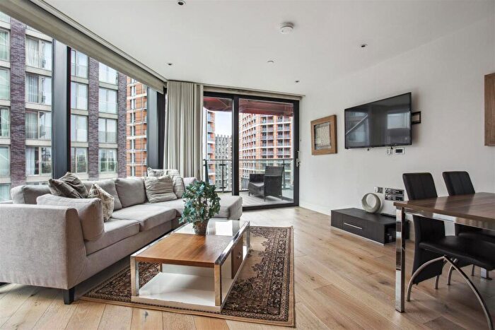 1 Bedroom Flat For Sale In Riverlight Quay, Nine Elms, London, SW11