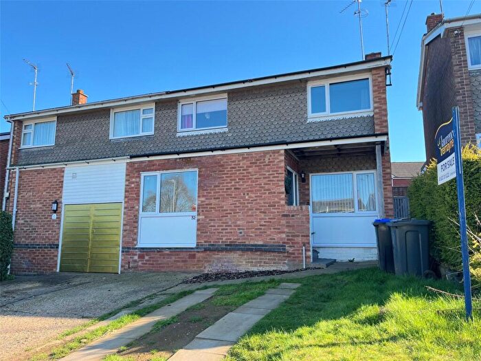 3 Bedroom Semi Detached House For Sale In The Pyghtles, Daventry, Northamptonshire, NN11