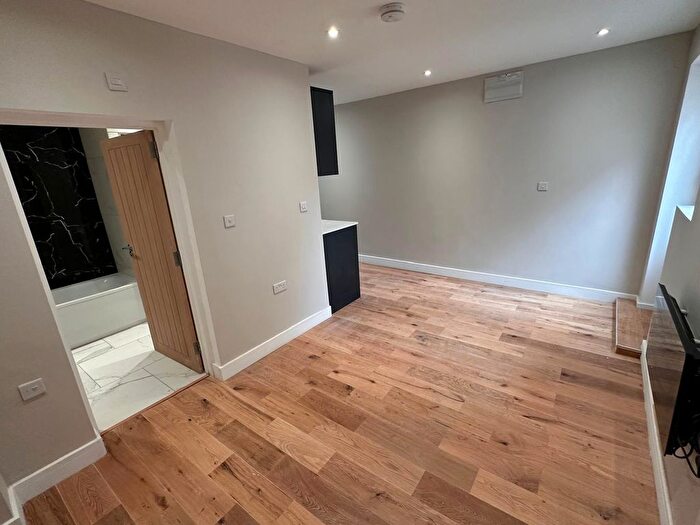 1 Bedroom Studio To Rent In Connect Lane, London, IG6
