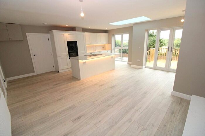 4 Bedroom Detached House For Sale In Edderthorpe Lane, Darfield, Barnsley, S73