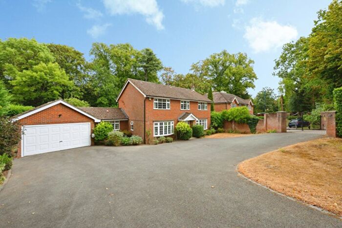 5 Bedroom Detached House For Sale In Headley Road, Leatherhead, Surrey, KT22