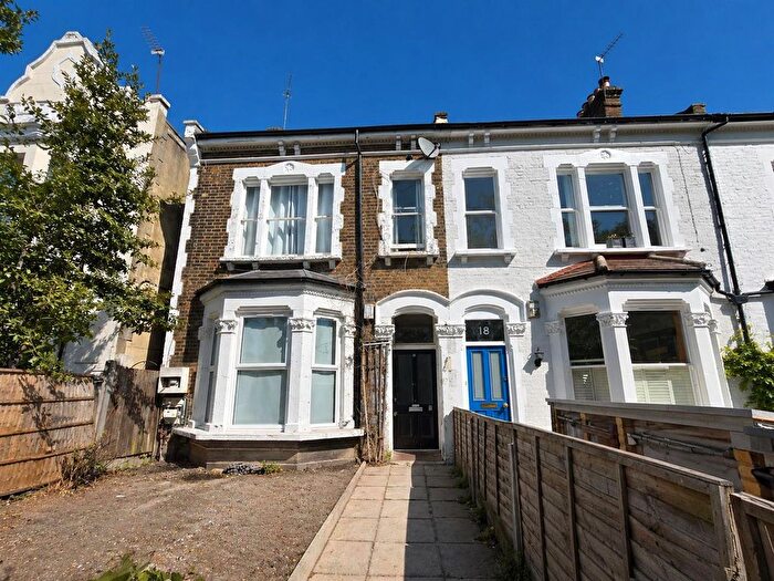 2 Bedroom Flat To Rent In Trinity Road, London, N22