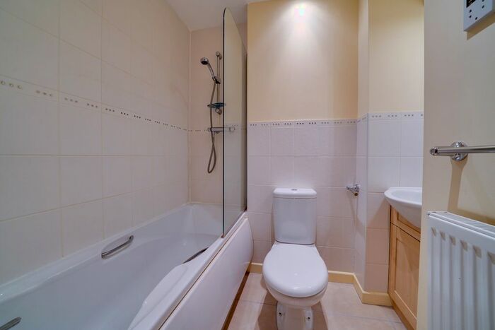 2 Bedroom Flat To Rent In Beevor Court, Sapley, Huntingdon, PE28
