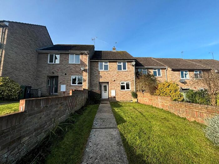3 Bedroom House To Rent In Mount Rise, Halstead, CO9