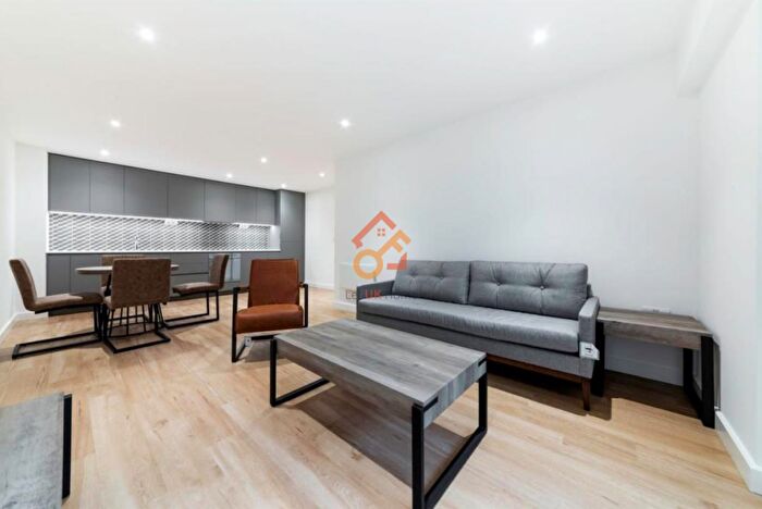 2 Bedroom Flat To Rent In Cornelia House, Caversham Road, London, NW9