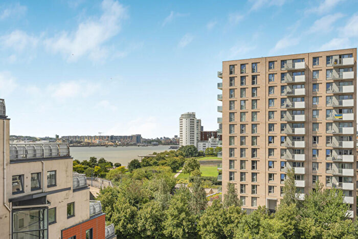 1 Bedroom Apartment For Sale In Wards Wharf Approach, London, E16