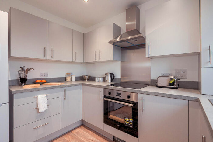 2 Bedroom Apartment To Rent In Watanabe Cruik, Edinburgh, EH30