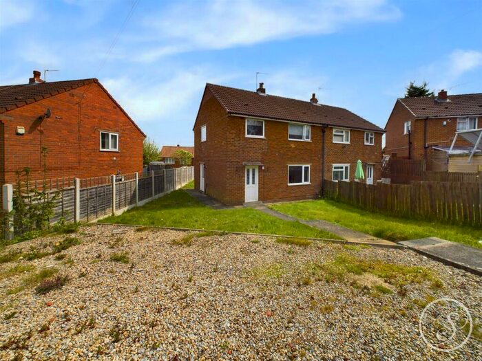 3 Bedroom Semi-Detached House To Rent In King George Avenue, Horsforth, Leeds, LS18