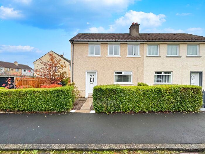 3 Bedroom Semi-Detached House For Sale In Braemount Avenue, Paisley, PA2