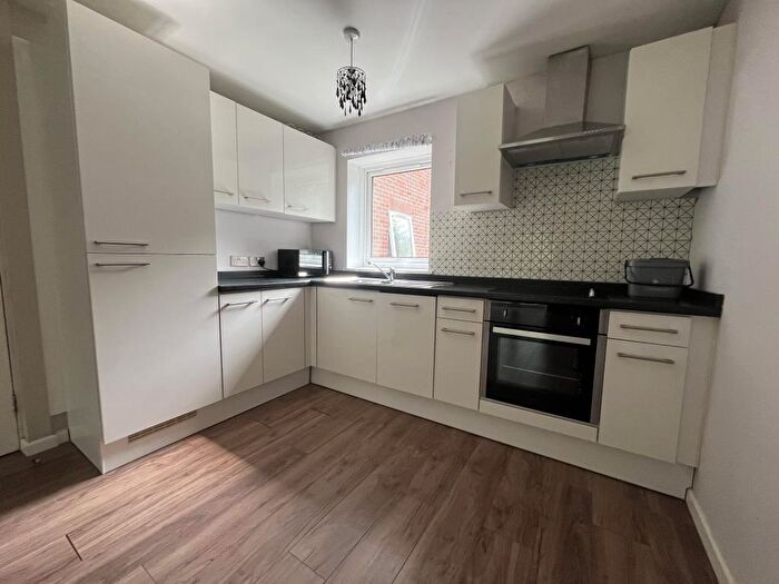 1 Bedroom Apartment To Rent In Woking, Surrey, GU22