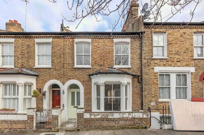 3 Bedroom Detached House To Rent In Frobisher Street, London, SE10