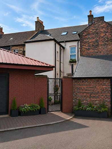 1 Bedroom Flat To Rent In Main Street, Wishaw, Lanarkshire, ML2