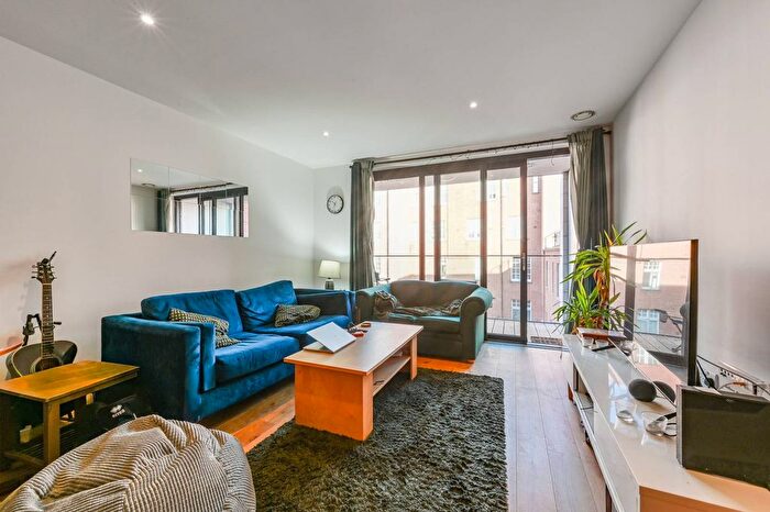 3 Bedroom Flat For Sale In Woodfield Road, Westbourne Park, London, W9