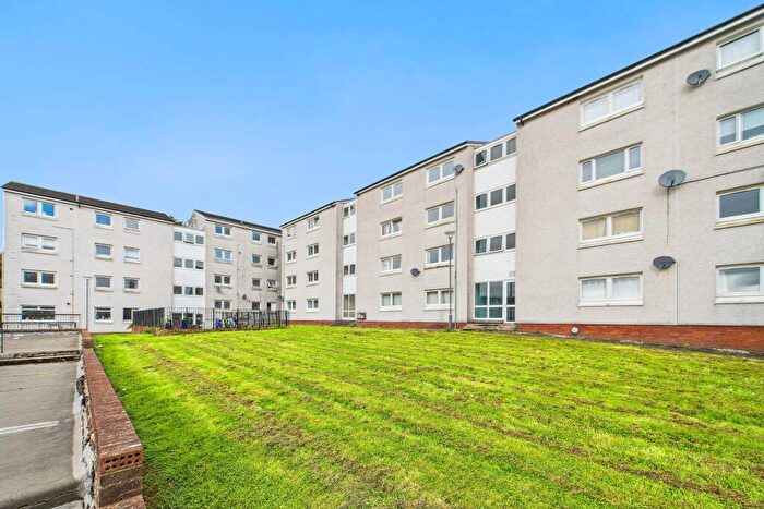 2 Bedroom Flat To Rent In Sunnyside Place, Glasgow, G78
