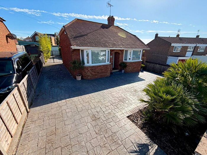 2 Bedroom Bungalow For Sale In Clifftown Gardens, Herne Bay, CT6