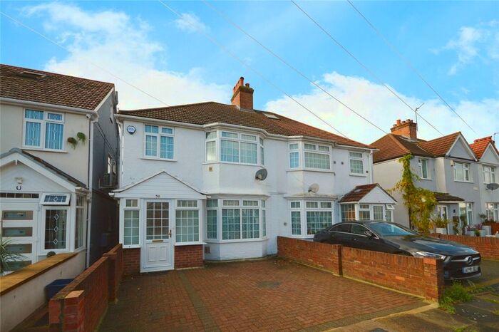 3 Bedroom Semi-Detached House To Rent In Hinton Avenue, Hounslow, TW4