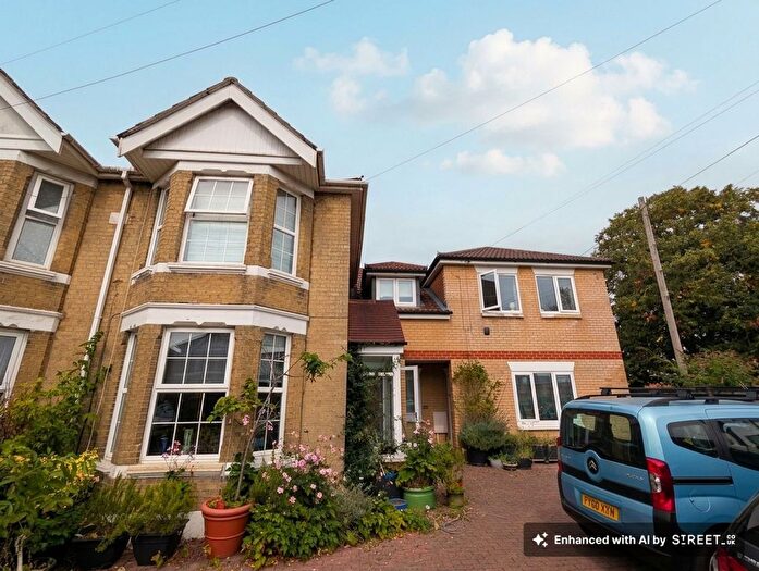 1 Bedroom Flat To Rent In Bellemoor Road, Southampton, SO15