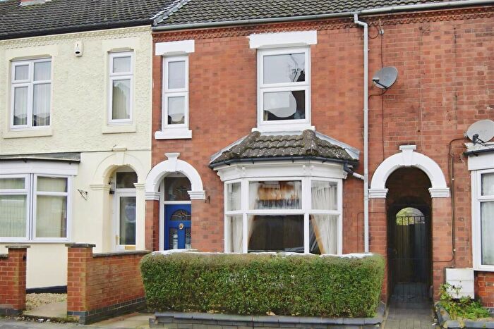 2 Bedroom Terraced House To Rent In Cambridge Street, Town Centre, CV21