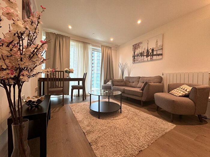 1 Bedroom Flat To Rent In Judde House, Duke Of Wellington Avenue, Woolwich, London, SE18