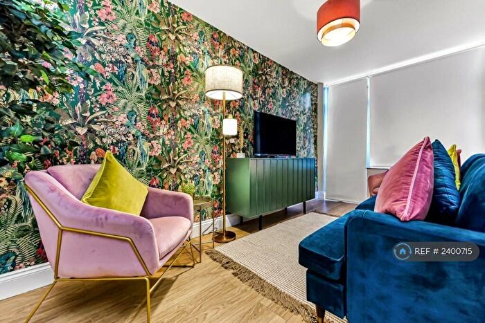 4 Bedroom Terraced House To Rent In Cassland Road, London, E9