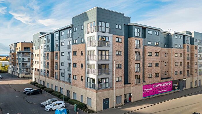 2 Bedroom Flat For Sale In Pollokshaws Road, Shawlands, G41