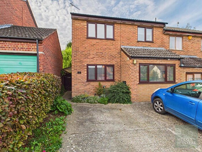 3 Bedroom Semi-Detached House For Sale In Gawdy Close, Harleston, IP20