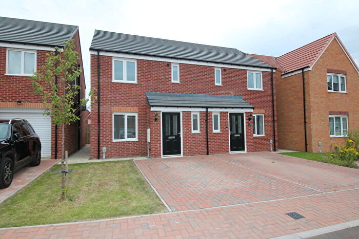 3 Bedroom Semi-Detached House To Rent In Forge Close, Bowburn, Durham, DH6